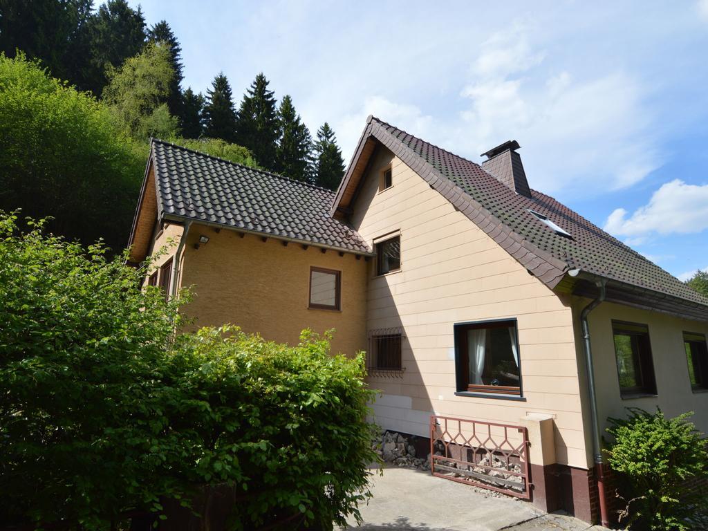 Holiday Home With Garden In Hellenthal Eifel Eksteriør bilde