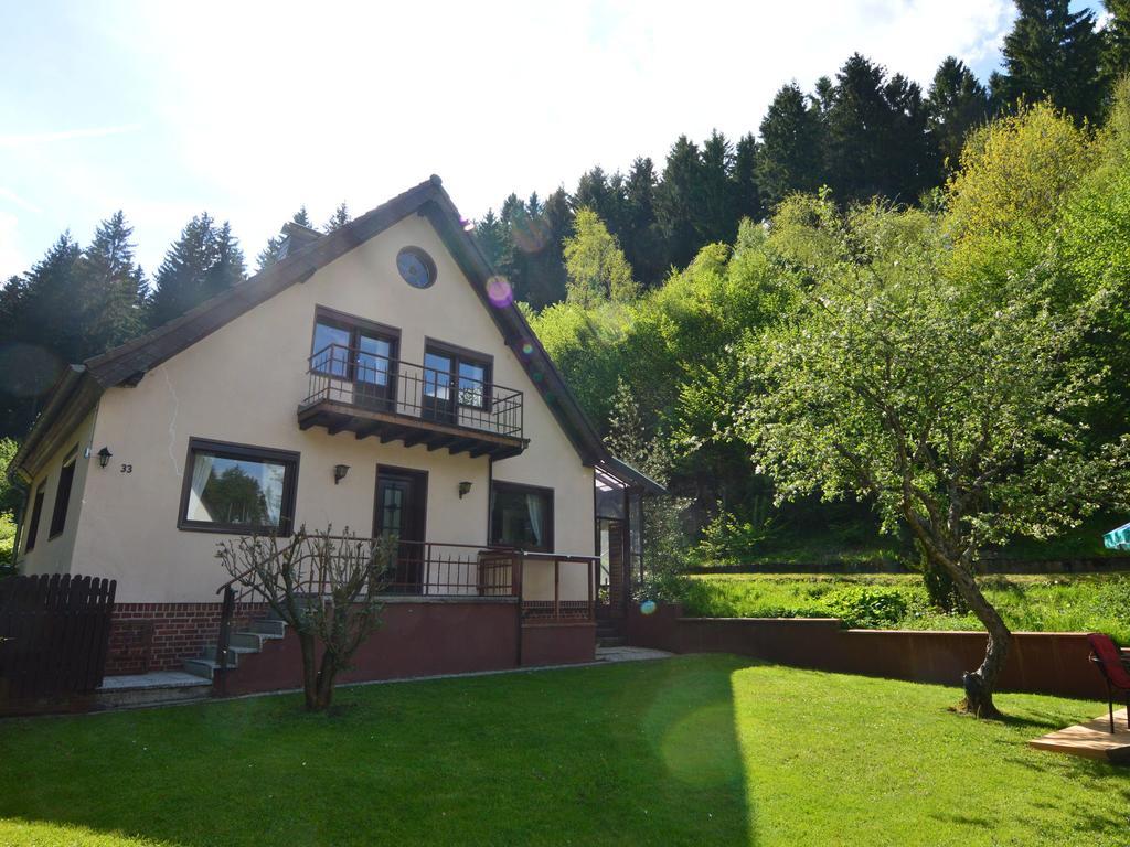 Holiday Home With Garden In Hellenthal Eifel Eksteriør bilde