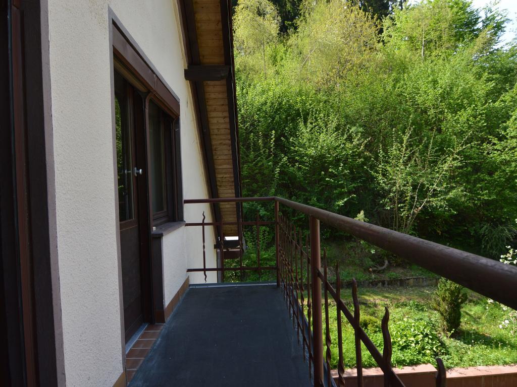 Holiday Home With Garden In Hellenthal Eifel Eksteriør bilde